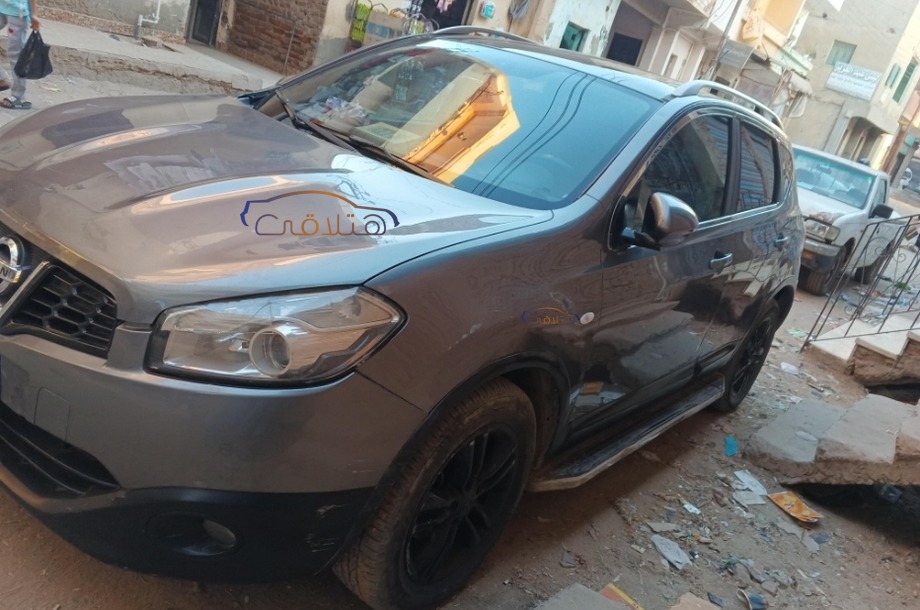 Qashqai Nissan فيراني
