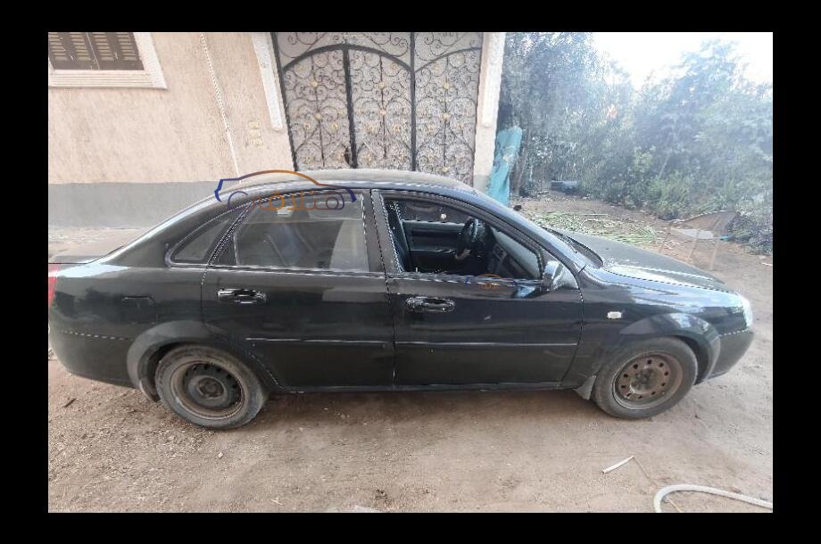 Optra Chevrolet Black