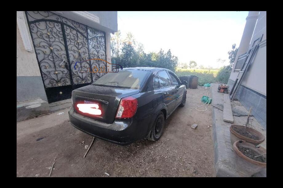 Optra Chevrolet Black