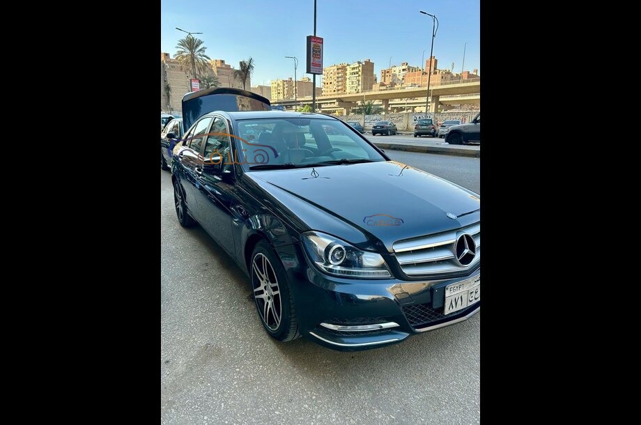 C 180 Mercedes Black