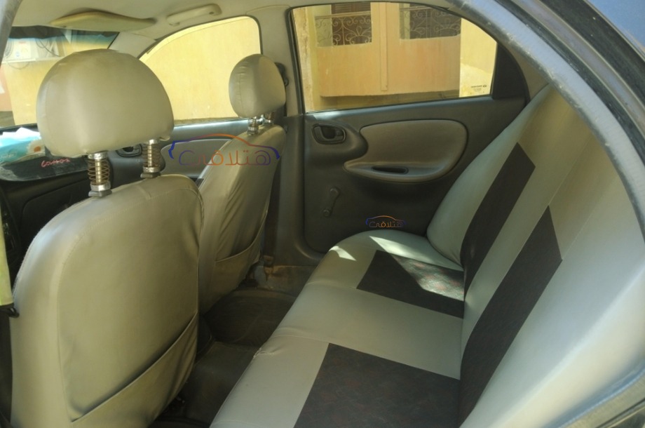 Lanos Daewoo أسود