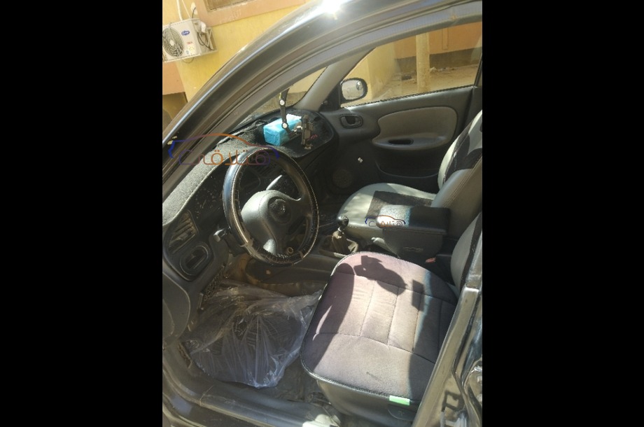 Lanos Daewoo أسود