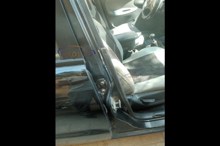 Lanos Daewoo أسود