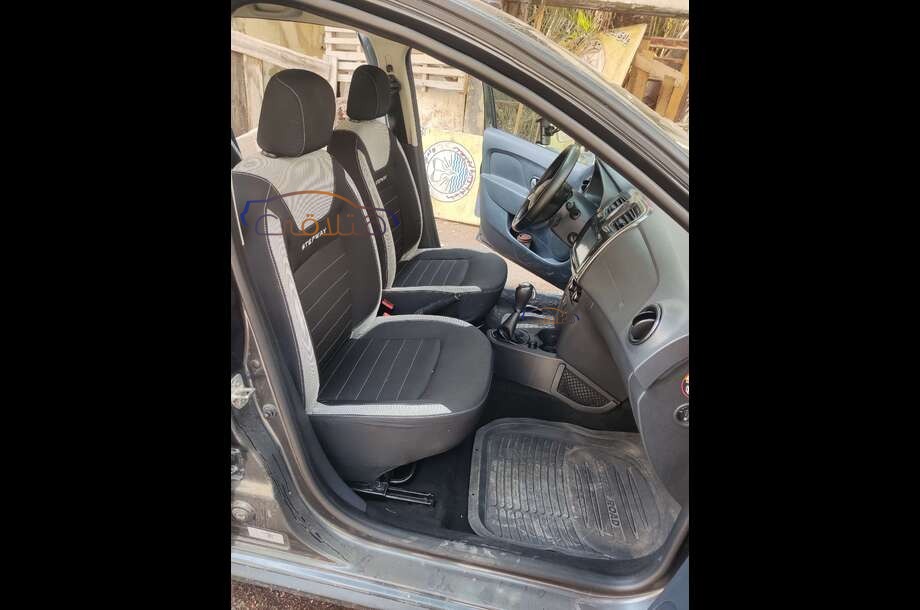 Sandero Step Way Renault فيراني