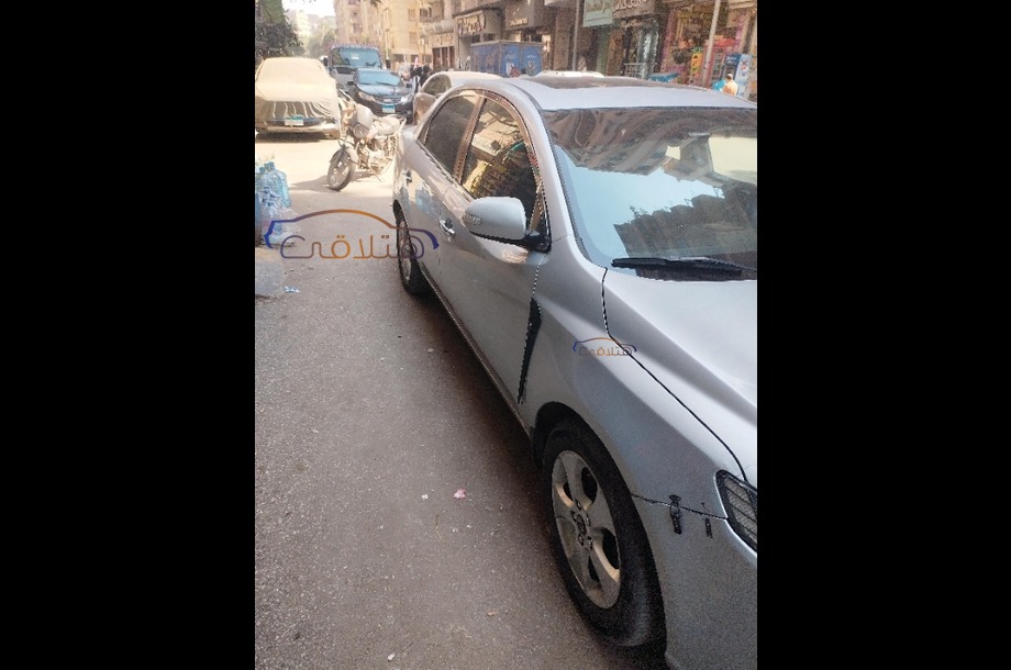 Cerato Kia فضي