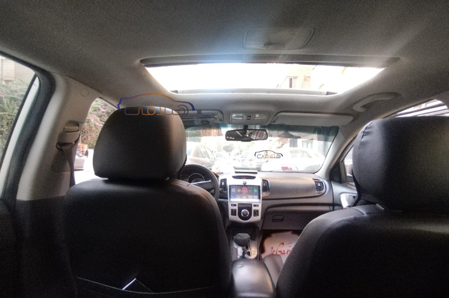 Cerato Kia فضي