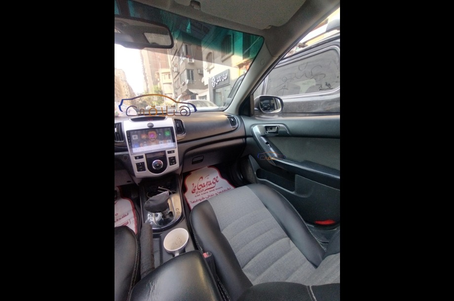 Cerato Kia فضي