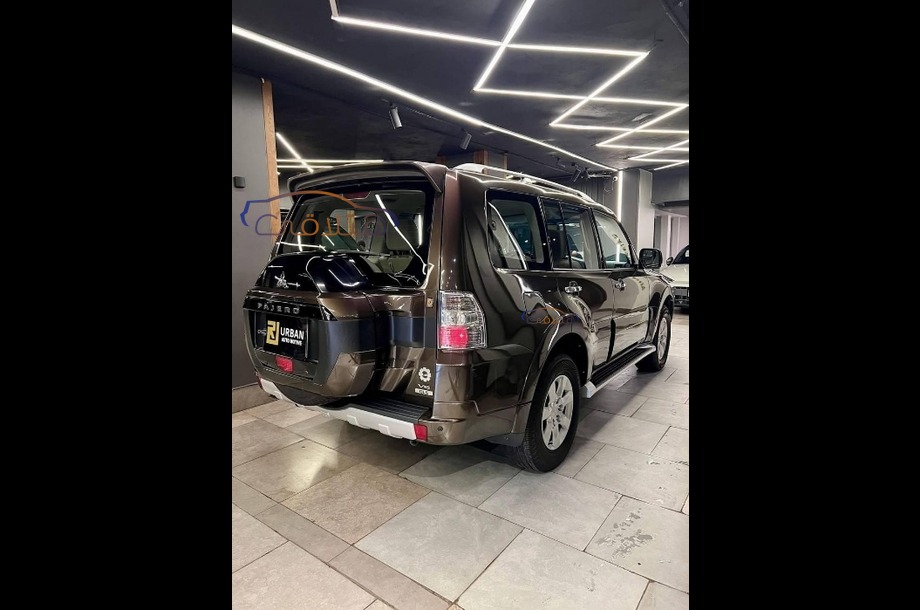Pajero Mitsubishi Bronze