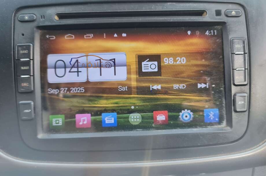 Sandero Step Way Renault أزرق