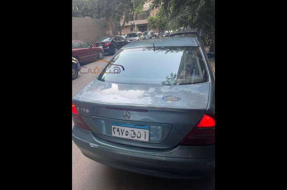 C 180 Mercedes Dark green