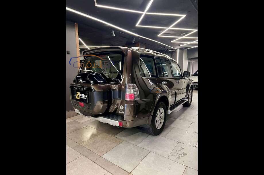 Pajero Mitsubishi Bronze