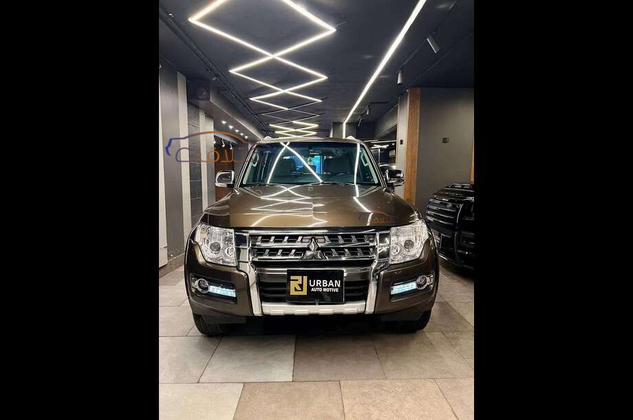 Pajero Mitsubishi Bronze