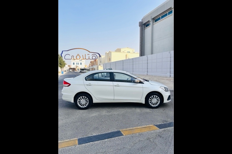 Ciaz Suzuki White