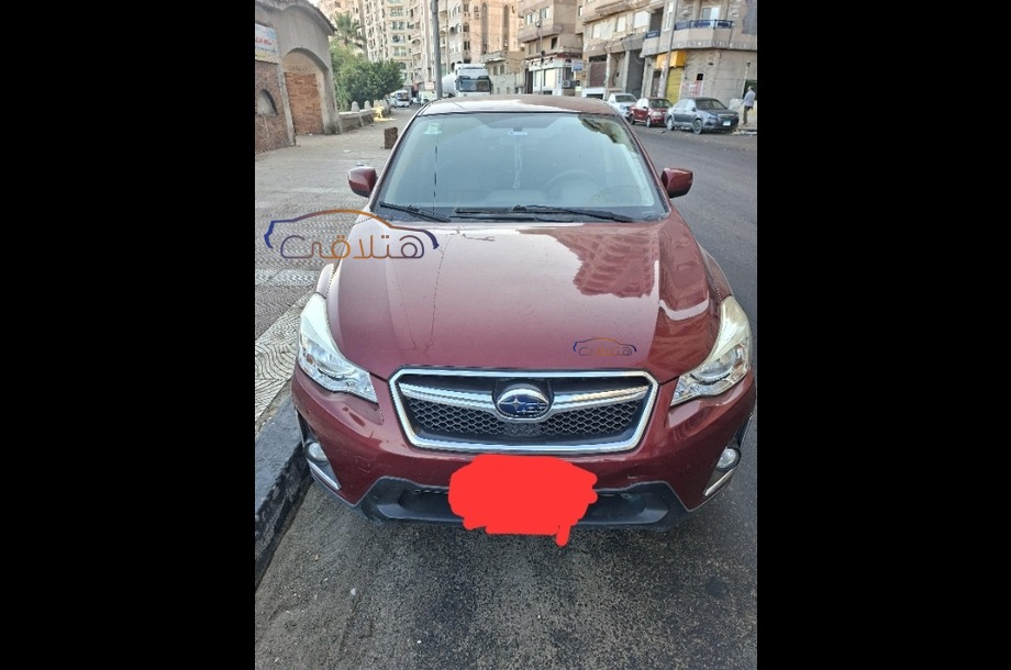 XV Subaru احمر غامق