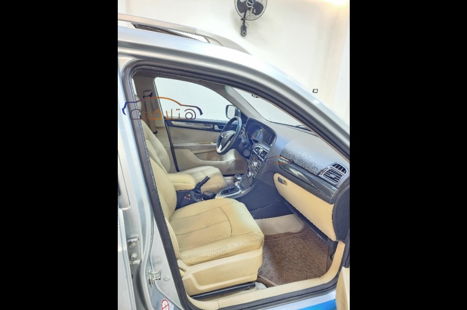 V5 Brilliance فضي