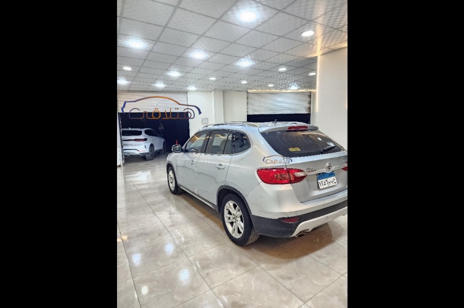 V5 Brilliance فضي