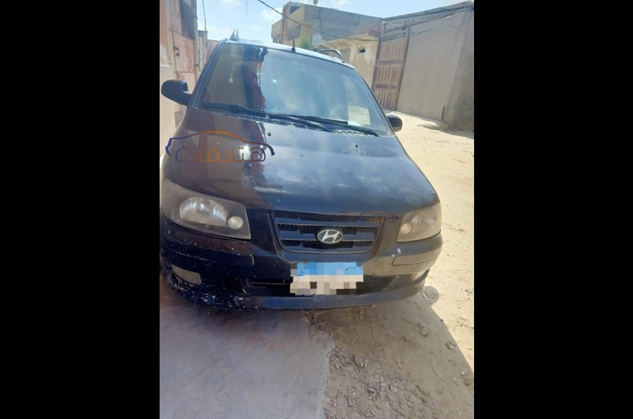 Matrix Hyundai أسود