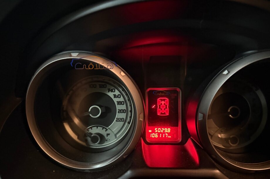 Pajero Mitsubishi Brown