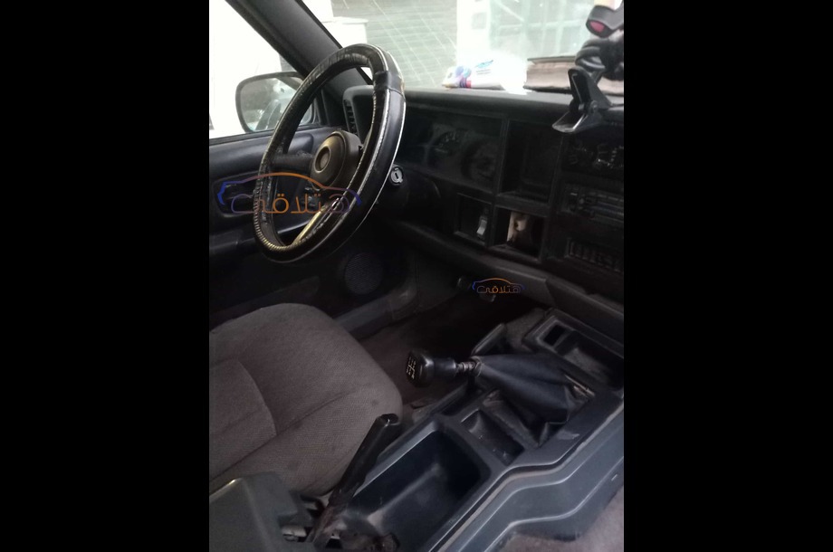 Cherokee Jeep Dark grey