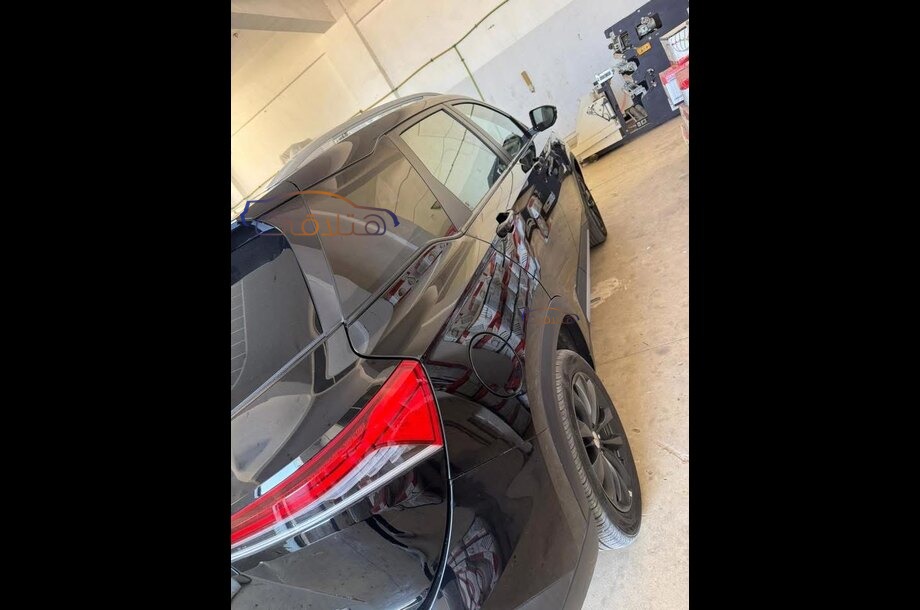 Captiva Chevrolet Black