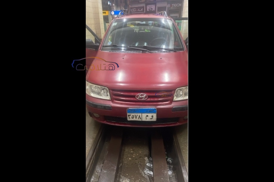 Matrix Hyundai احمر