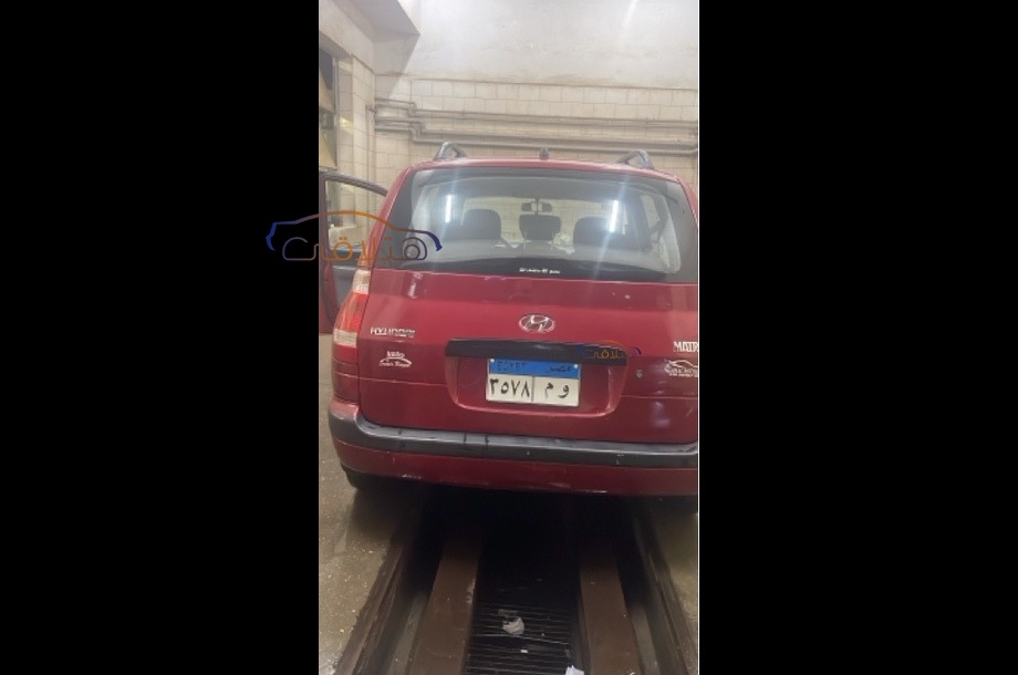 Matrix Hyundai احمر