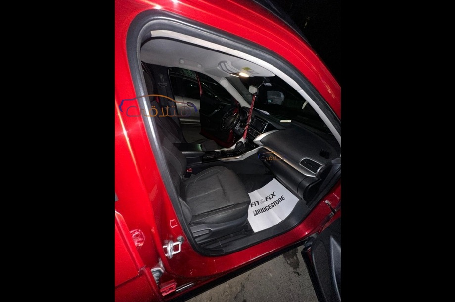 Eclipse Cross Mitsubishi Red