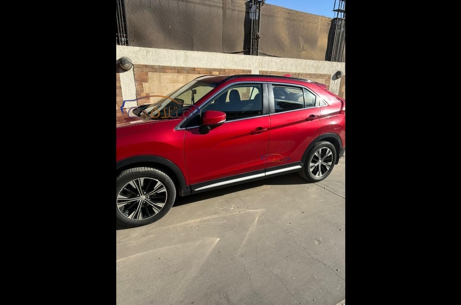 Eclipse Cross Mitsubishi Red