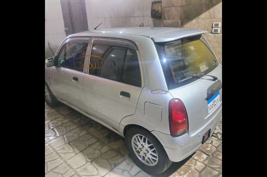 Mira Daihatsu فضي