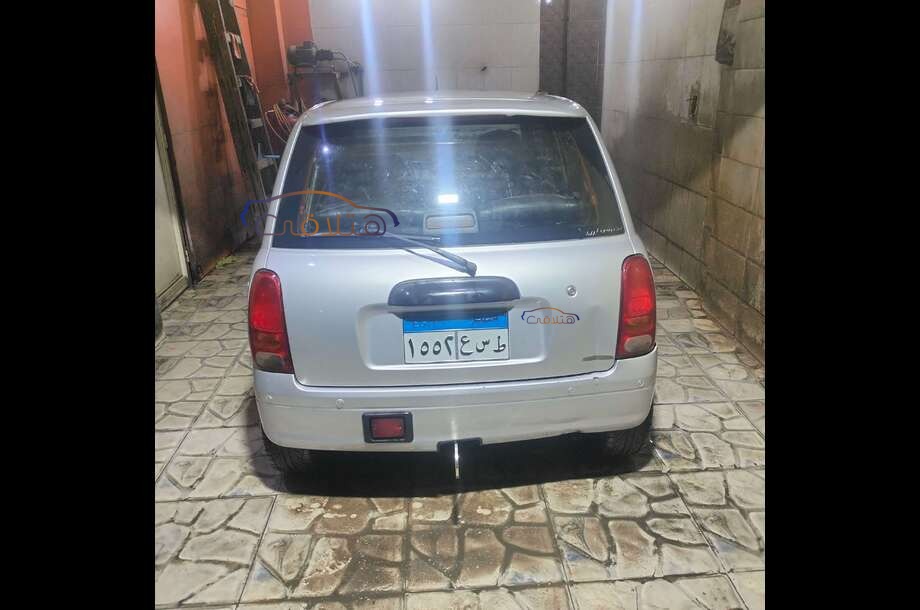 Mira Daihatsu فضي