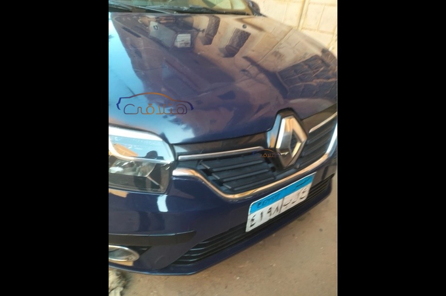 Sandero Renault Dark blue