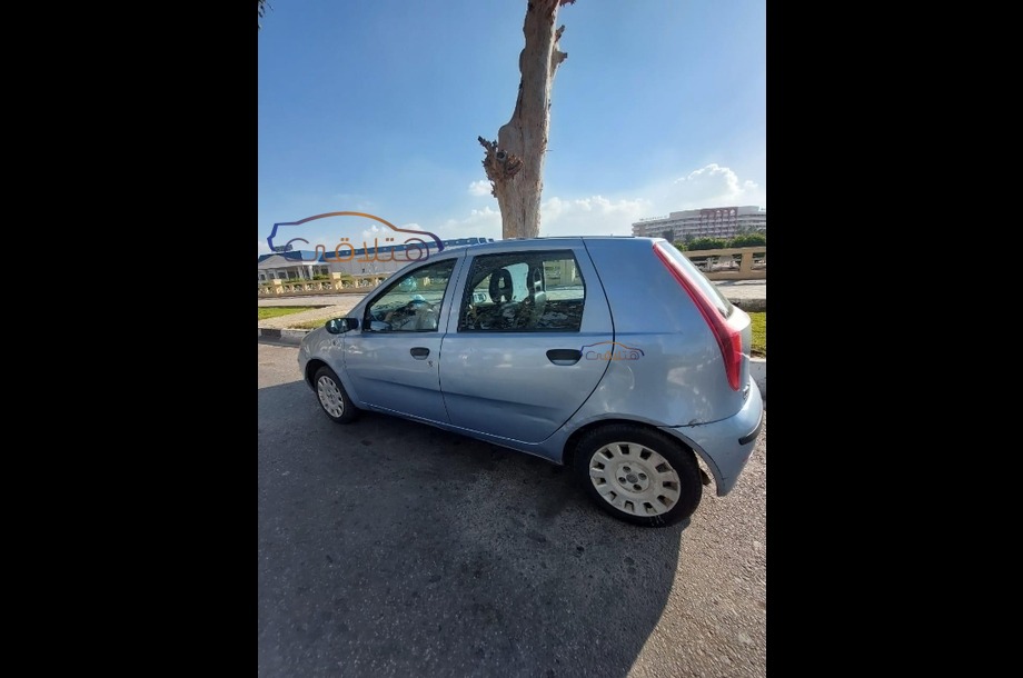 Punto Fiat Cyan