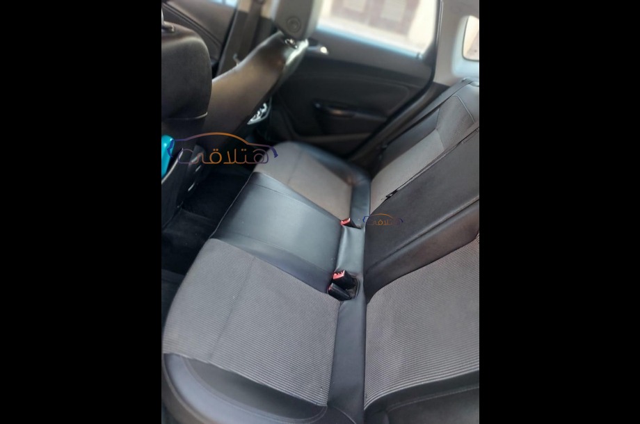 Astra Opel رمادي