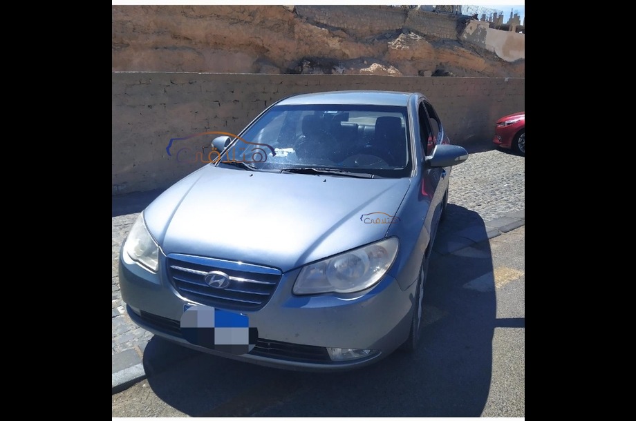 Elantra Hyundai Dark grey