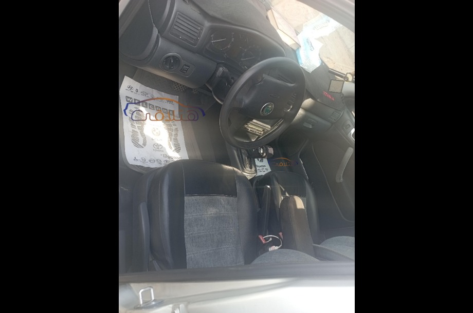 Octavia A4 Skoda فضي