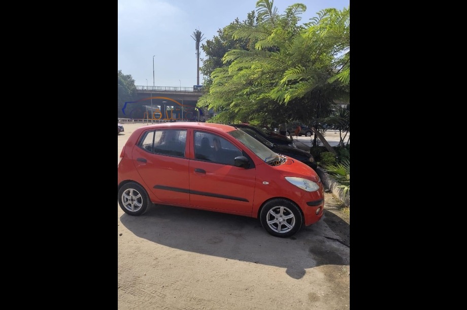 I10 Hyundai احمر