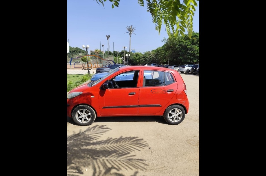 I10 Hyundai احمر