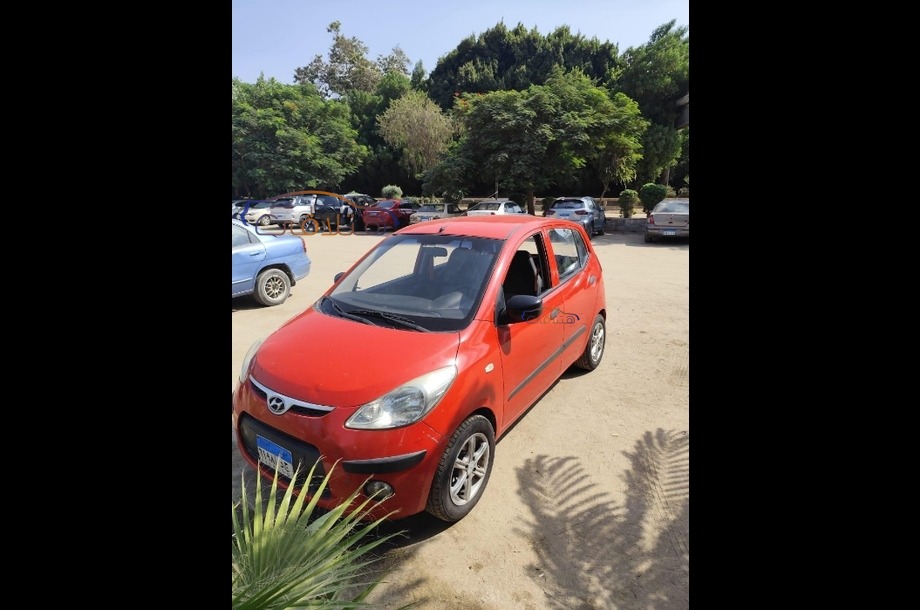 I10 Hyundai احمر