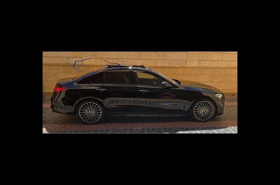 C 180 Mercedes Black