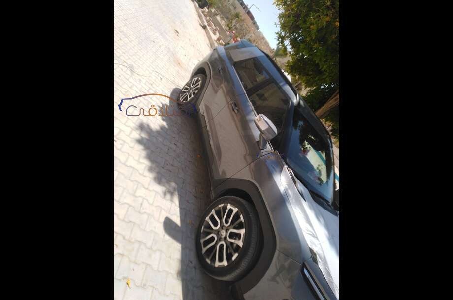 Torres Ssang Yong بني