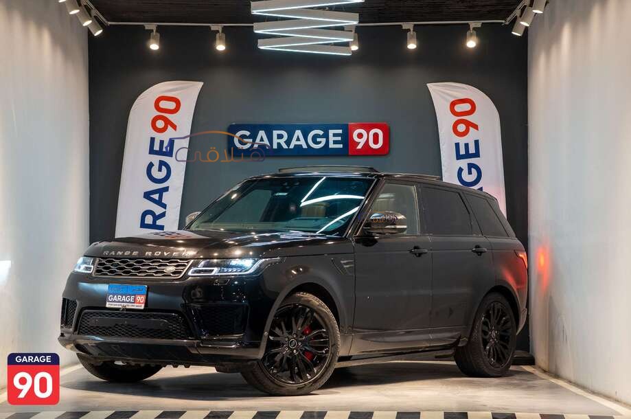 Sport Land Rover أسود