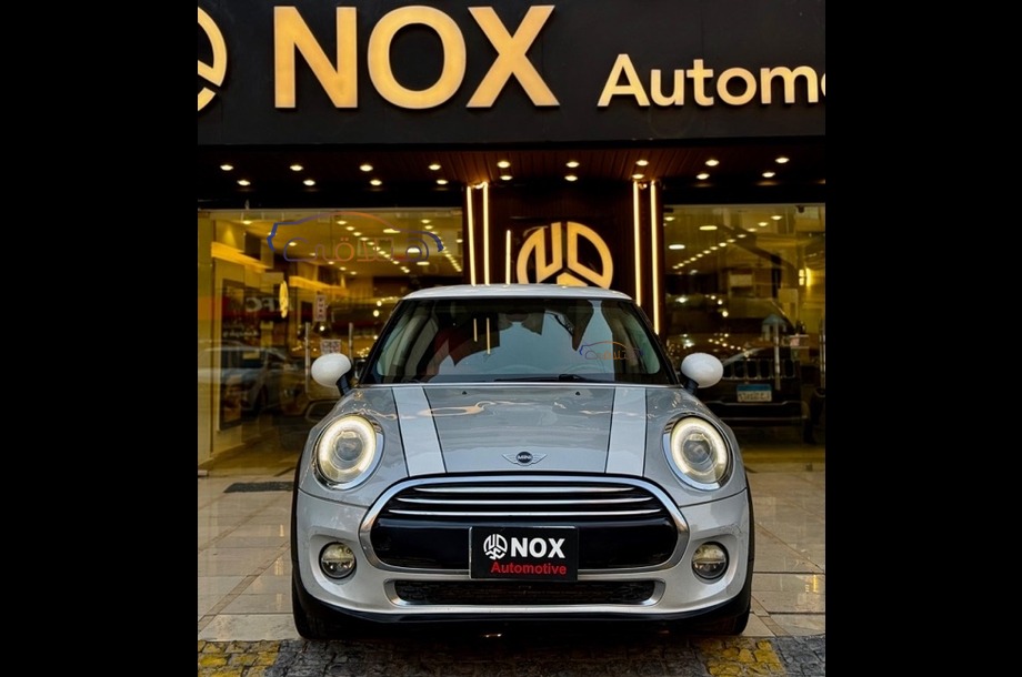 Cooper Mini رمادي