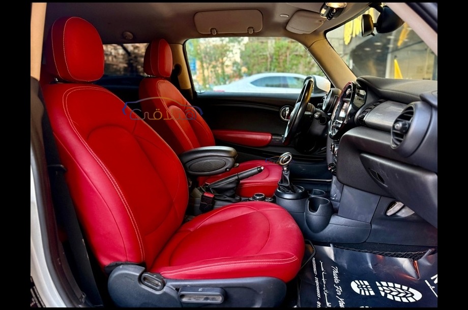 Cooper Mini رمادي