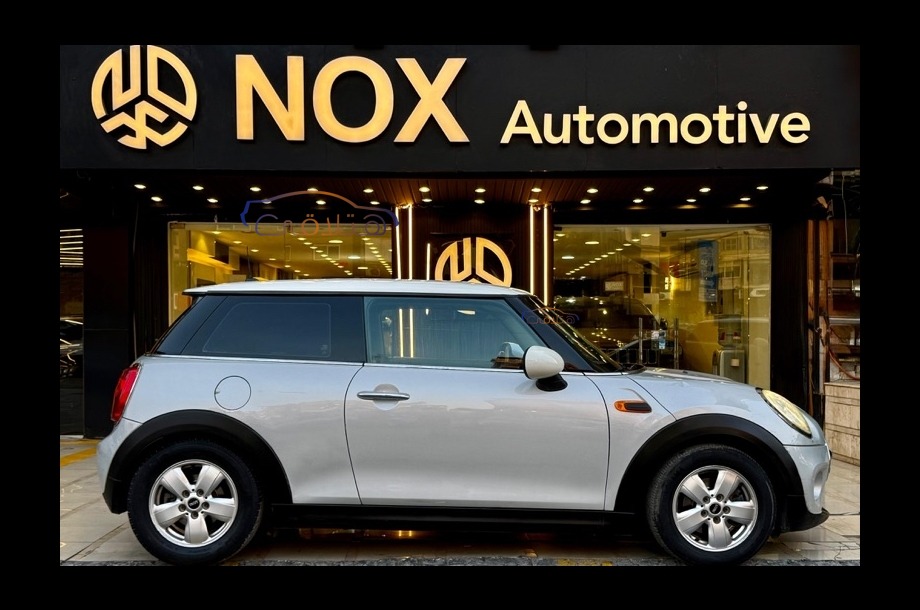 Cooper Mini رمادي