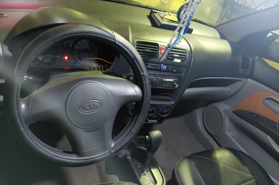 Picanto Kia أسود