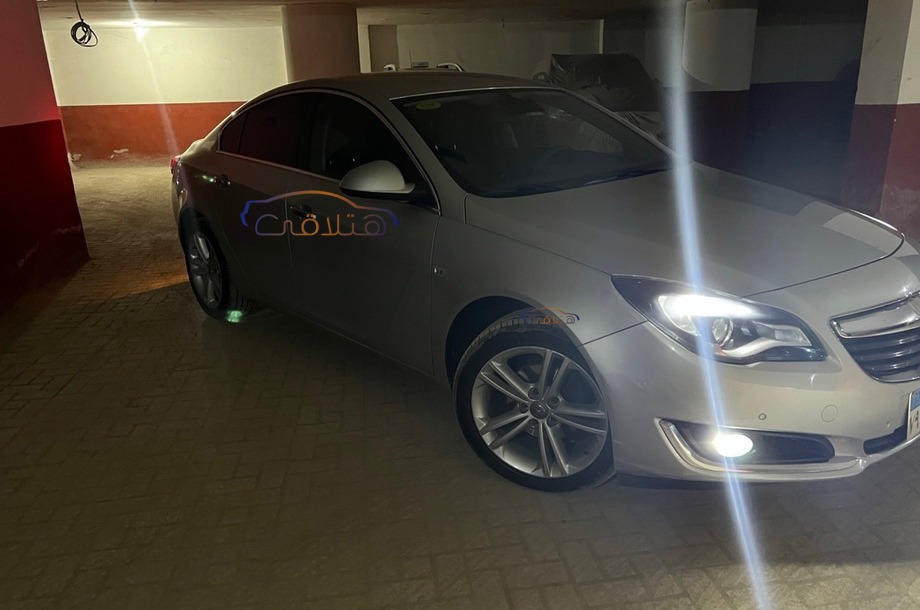 Insignia Opel Silver