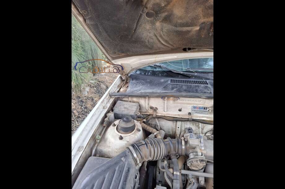 Lanos 2 Daewoo أبيض