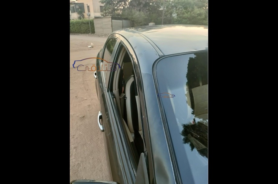 Aveo Chevrolet أسود