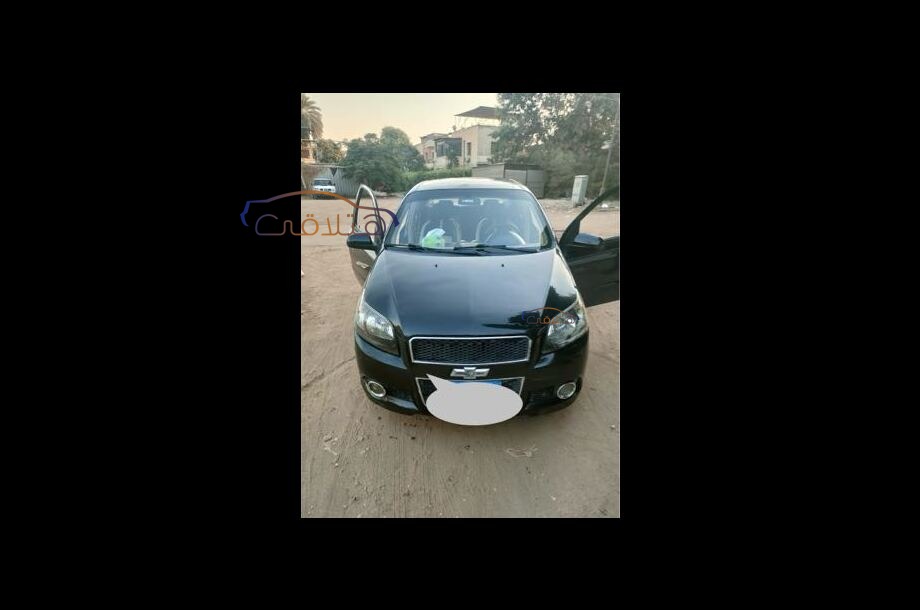 Aveo Chevrolet أسود