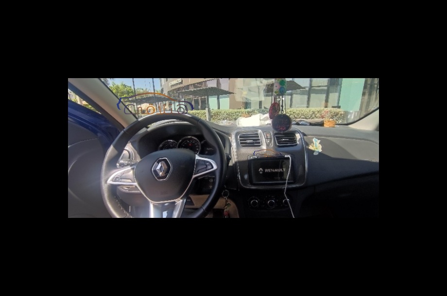 Sandero Step Way Renault أزرق